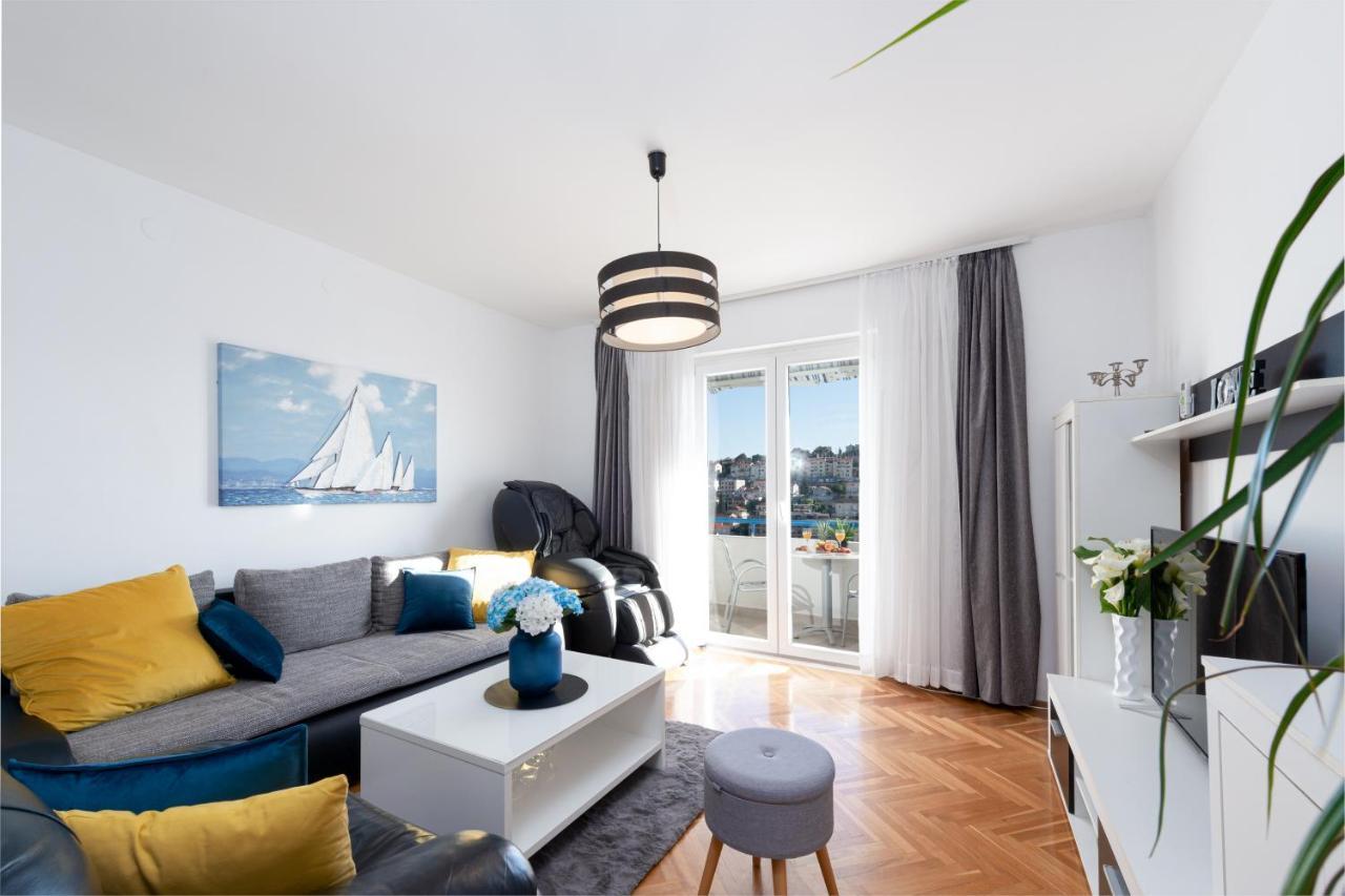 Apartment Sunset Free Parking 두브로브니크 외부 사진
