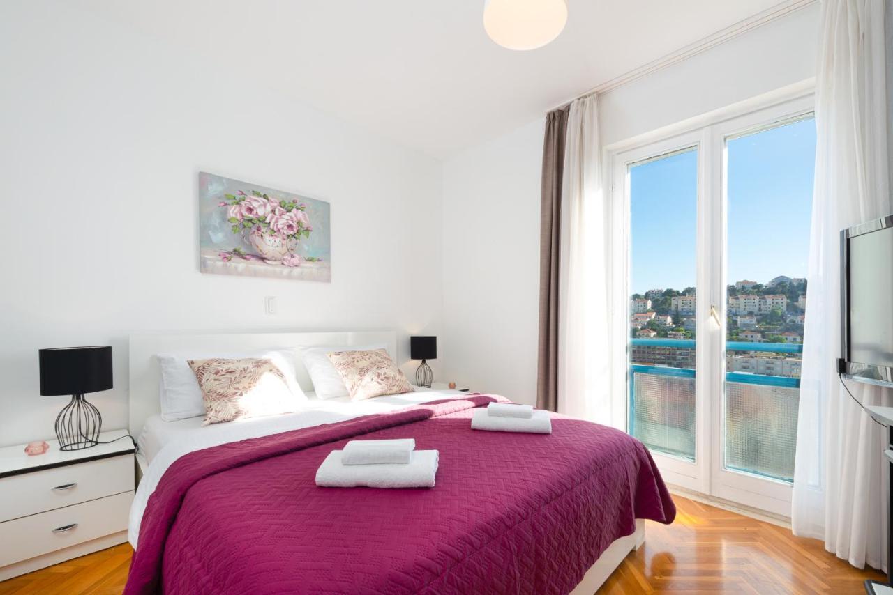 Apartment Sunset Free Parking 두브로브니크 외부 사진
