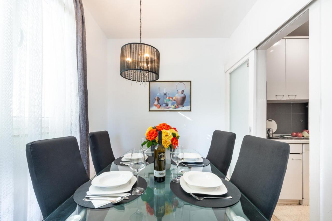 Apartment Sunset Free Parking 두브로브니크 외부 사진