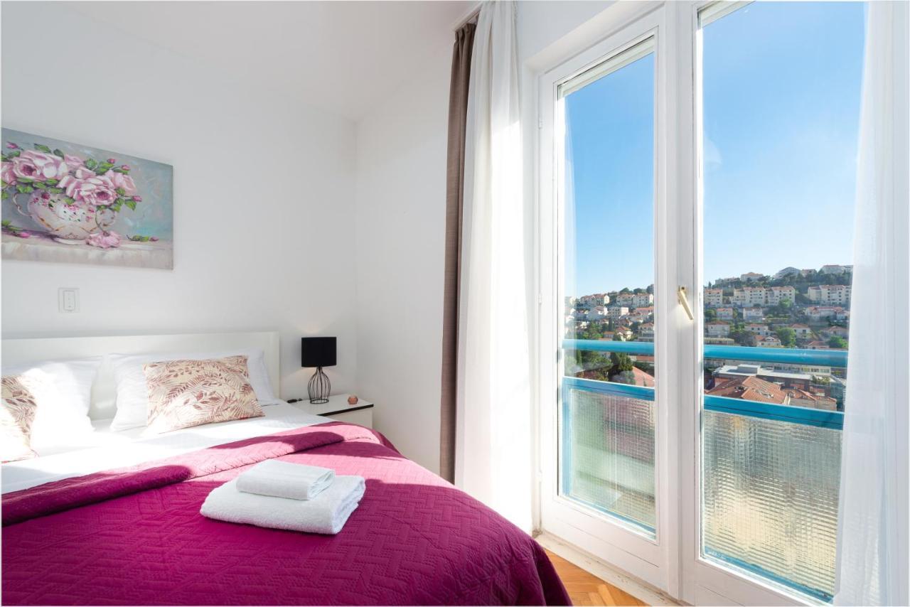 Apartment Sunset Free Parking 두브로브니크 외부 사진